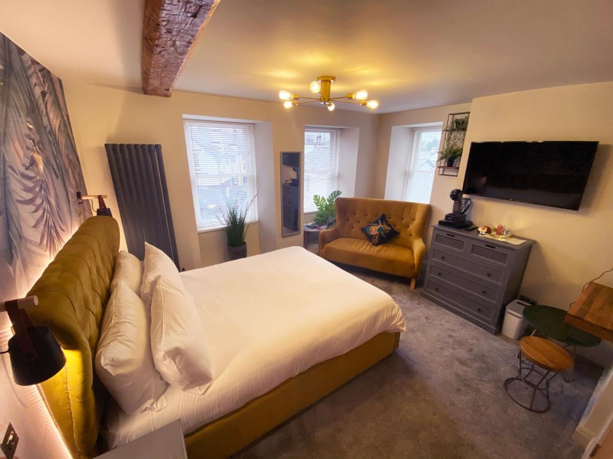 Bed and Breakfast The Hive At Poppi-Red Hawkshead Exterior foto
