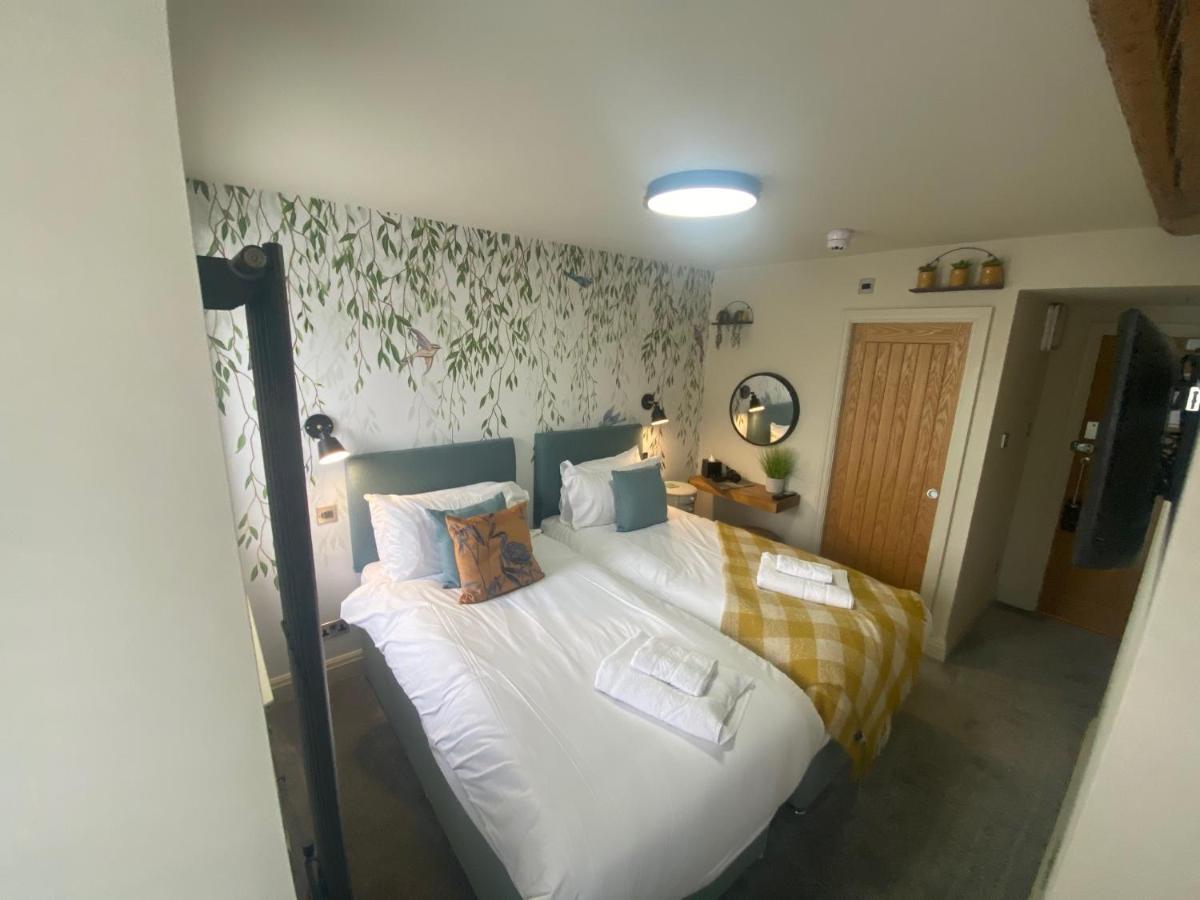 Bed and Breakfast The Hive At Poppi-Red Hawkshead Exterior foto