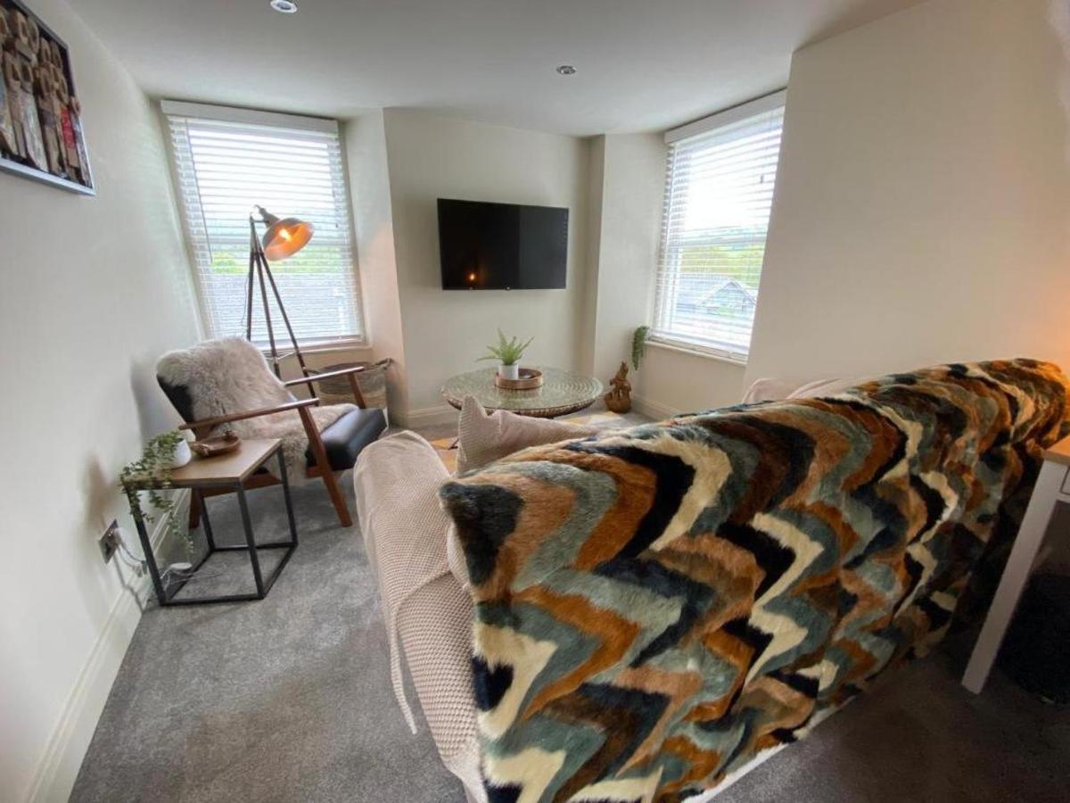 Bed and Breakfast The Hive At Poppi-Red Hawkshead Exterior foto